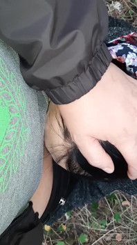 Pieprzymy się w lesie, więc nikt nie wie, że jesteśmy lesbijkami
