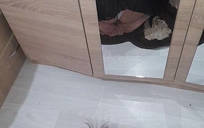 Audrey: Amatorska macocha przyłapała pasierba szarpanie się i pomóż mu spust...