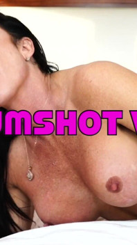 Stacked up Fit MILF Nina Dolci Rimming