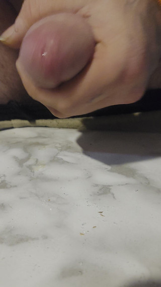 Bigshot: Ripresa dal tavolo in marmo