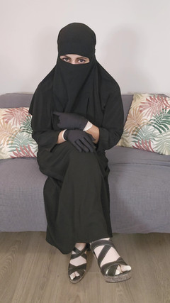 MiaNIqab: Latexové rukavice Smelling Cheese od Mami Mia Niqab