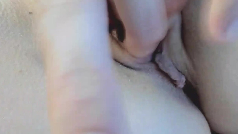 Skinny_lady69: I love when fuck my pussy