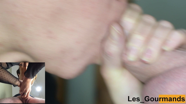 Les Gourmands: 巨根フェラと下からの嚥下ビュー