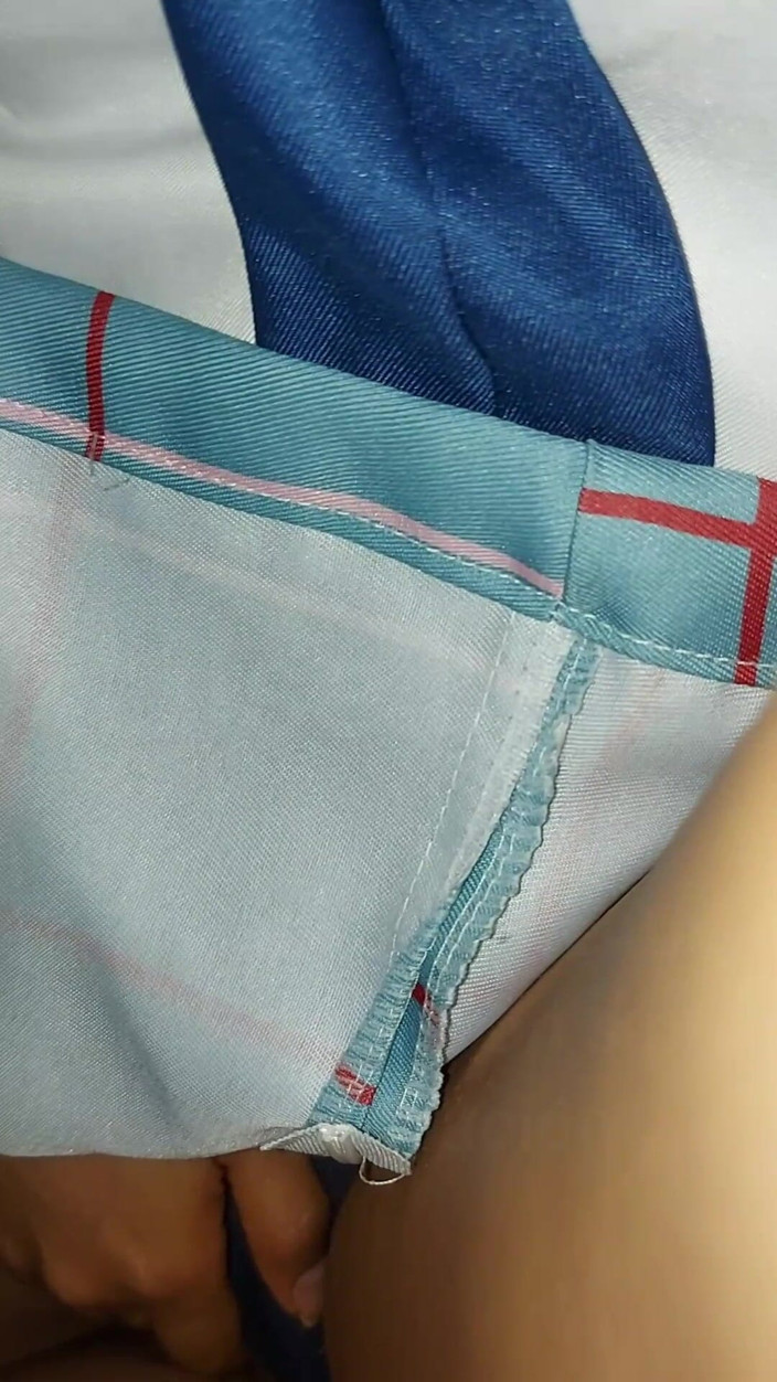 Lylsexxx: 마린 코스프레를 입은 오타쿠가 항문 섹스를 당하다