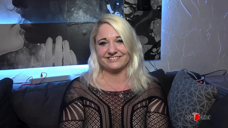 GangBang-Dream: Tante semok jessy di-gangbang sampai dicrot di dalam