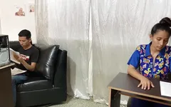 Eu fodo a professora peituda, então eu os ordenha