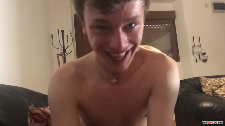 Euro boy xxx: A Sweaty Fuck for Alex!