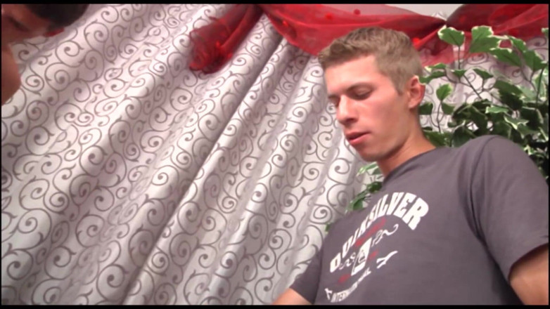 German amateur - 100% German hardcore videos: Blond lekker wijf wordt geploegd in een heet trio