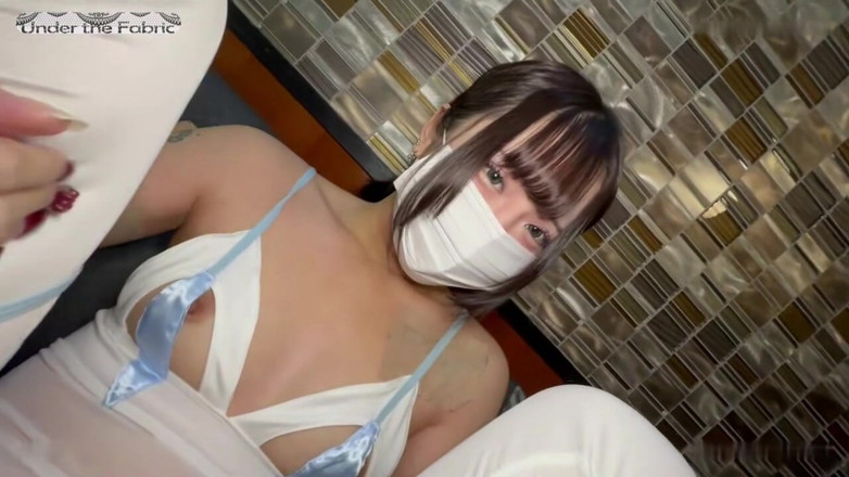 The Sexual Issues: Ángel de lencería blanca pura - belleza de cara de ídolo abrumado...