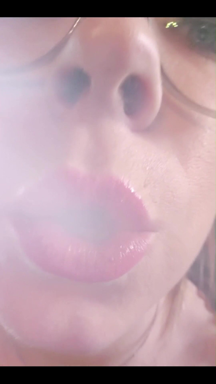 MistressThrope: I Just Love Blowing Smoke in Your Face