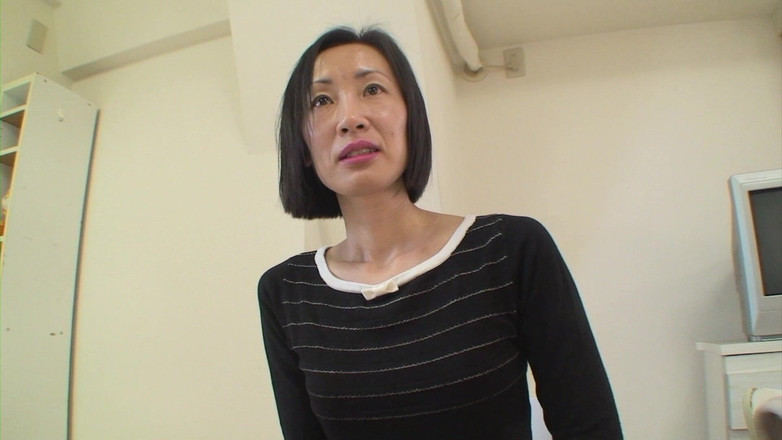 Asian Mature Climax: Худа азіатська матуся отримує своє розпусне обличчя вкрите теплою спермою