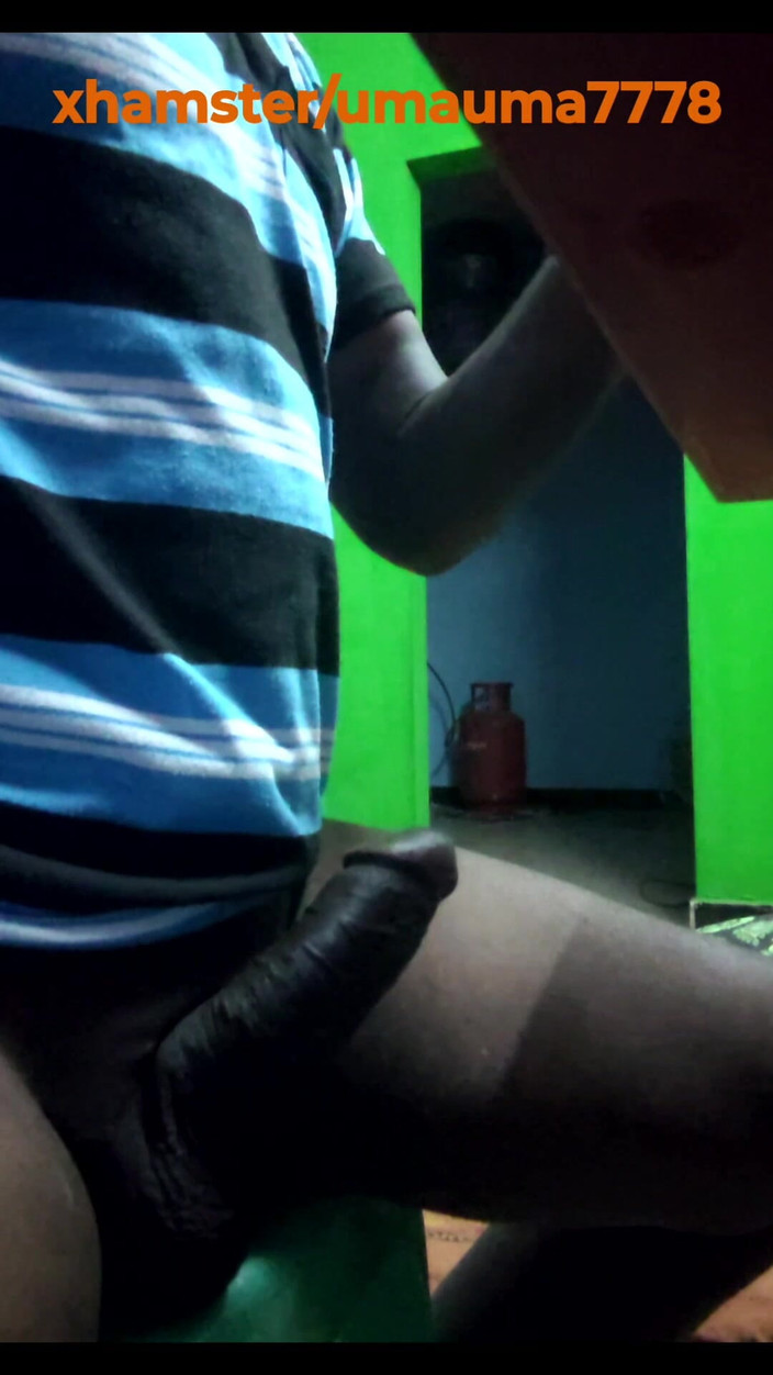 umauma7778: Hintli tamil olgun adam sandalyede mastrubasyon