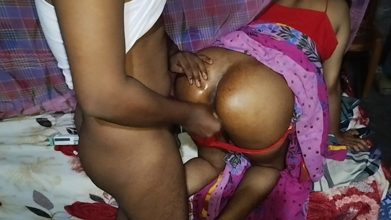 Deshi women: 18 Years Old Indian First Time Anal Ass Fucking Sex...
