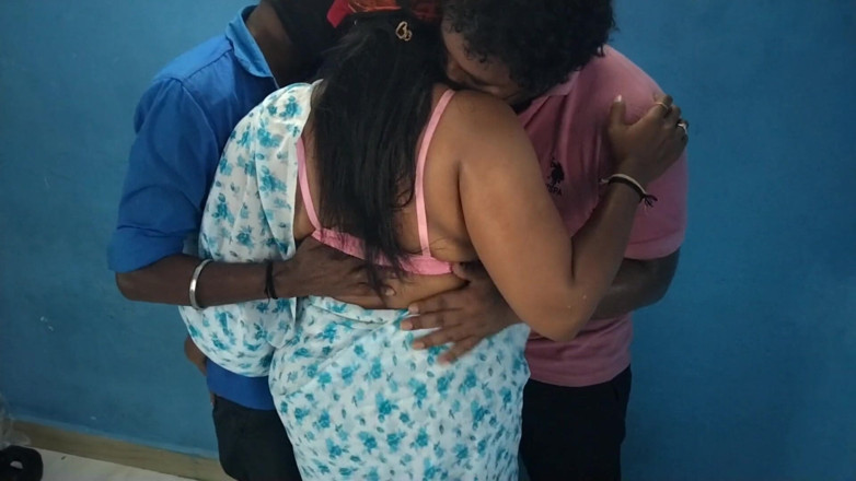 Benita sweety: Tamil Threesome Hot Sex Cock Sucking Simultaneously Video