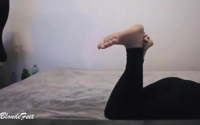 Miley Grey: She Is Playing with Her Legs - Miley Grey