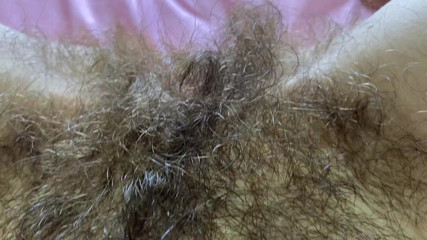 Cuteblonde666: Hairy pussy big clit closeup