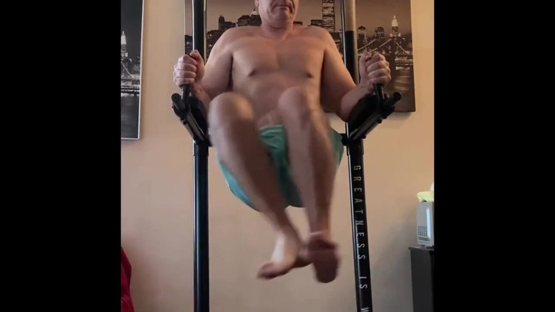 Alex Art: 映画・イン・ジム