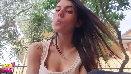 Smokin Fetish: Opravdu ví, že si užívá kouření
