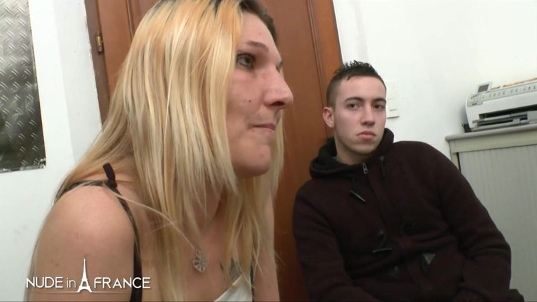 La France a Poil: Blonde whore answers casting call with stud and gets cock...