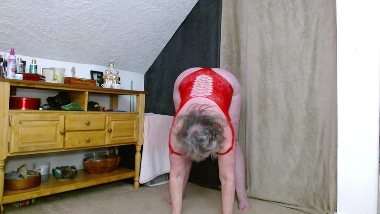 dawnskye1962: 1224 Yoga lưới cá màu đỏ kéo dài sau đó 90 giây để xuất...