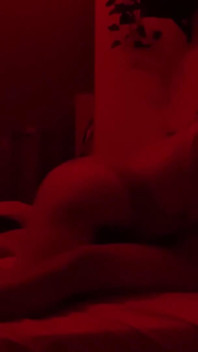 새엄마 통통한 거유 빨고 따먹기 1부 - Lexie Grants