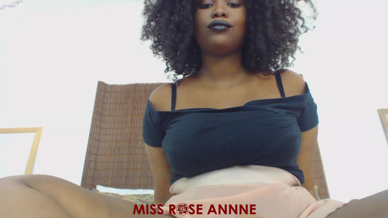 Insomnia Domina: Footjob spust podatek