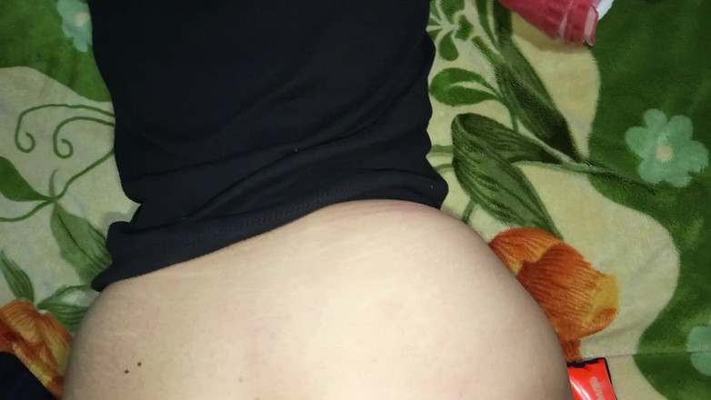 Moo DBOXXX: Người bạn cơ đốc của tôi muốn làm tình mỗi ngày,...