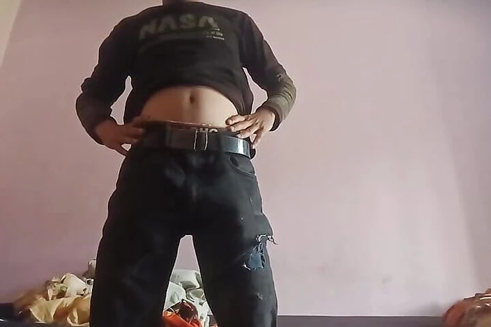Gangbang straight: Nahý indický chlapec ep. 14