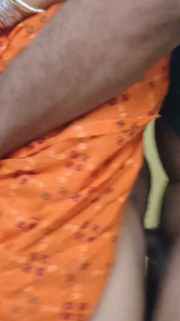 Datang Ke Bawah Preteks Periksa Garbha, Dan Membantu Dapatkan Bhabhi-Ji Dari Sana