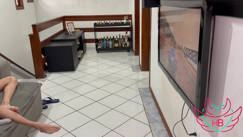 Heitor Bauman OFC: वीडियो गेम मेरे पड़ोसी के साथ गंदगी में समाप्त हुआ