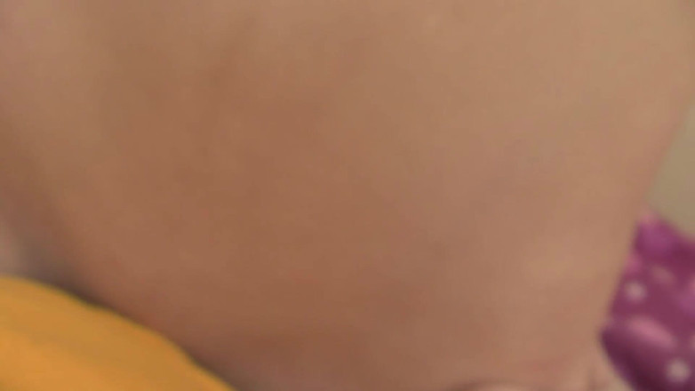 Injoy X: 拥有天然巨乳的美丽红发少女骑乘继父的鸡巴