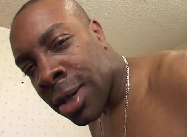 Black Jass: Son joli visage suce une bite folle