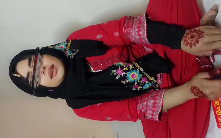 Sairaxsaim: Pakistani Beautiful Student Handjob-clear Hindi Audio