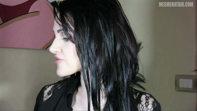 Lady Mesmeratrix Official: Я повернувся для розваги