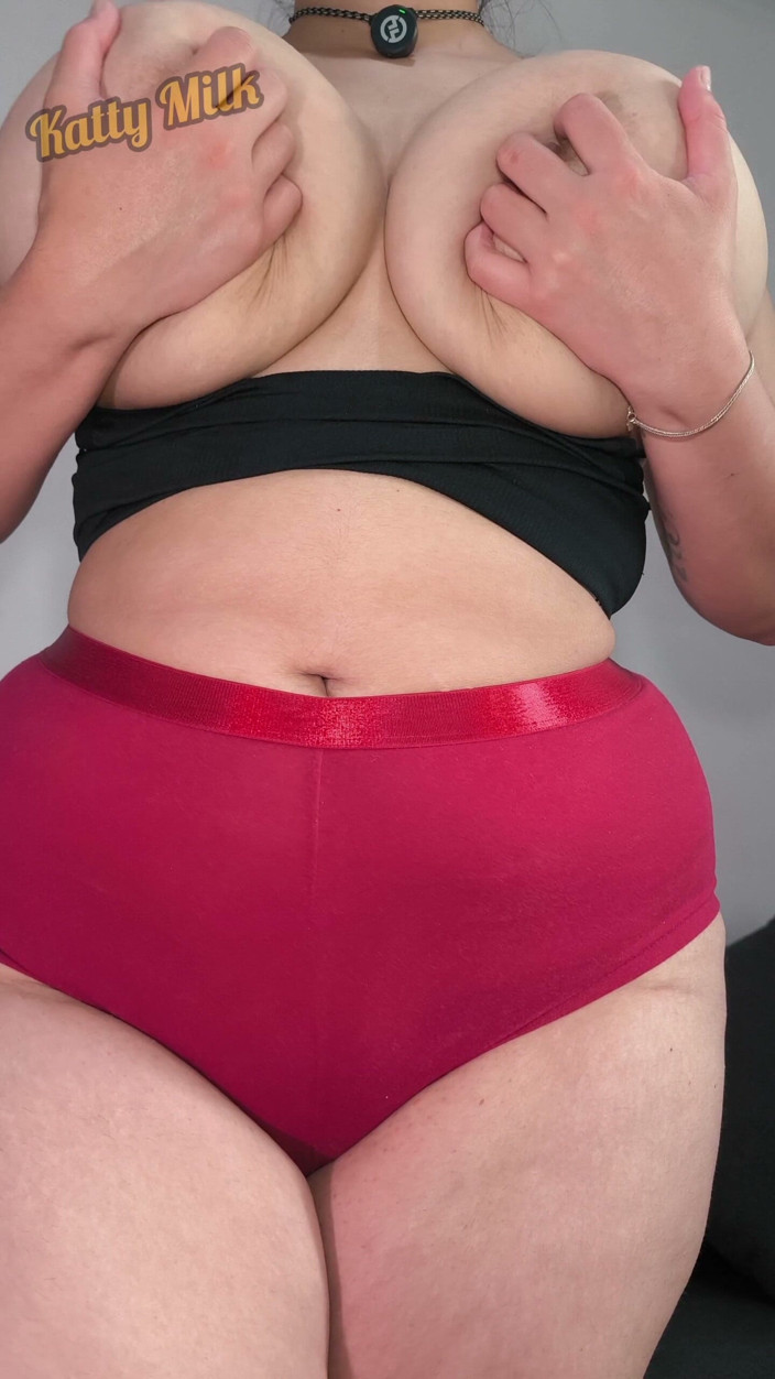 Katty-Milk: Hello!! You Like My Huge Natural Tits - Be Sincere