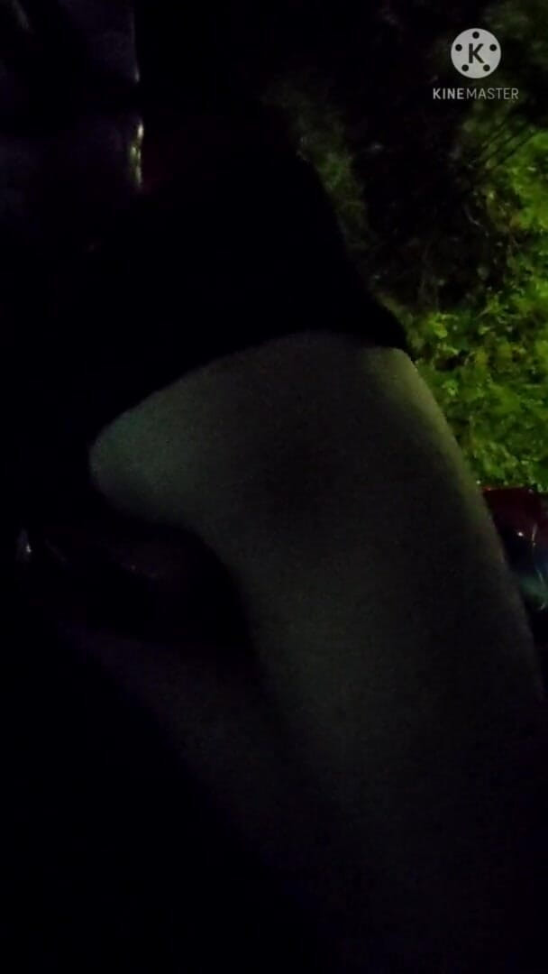 Traviezisha: Sissy Transvesthemd geht mit einem riesigen Dildo in ihrem arsch...