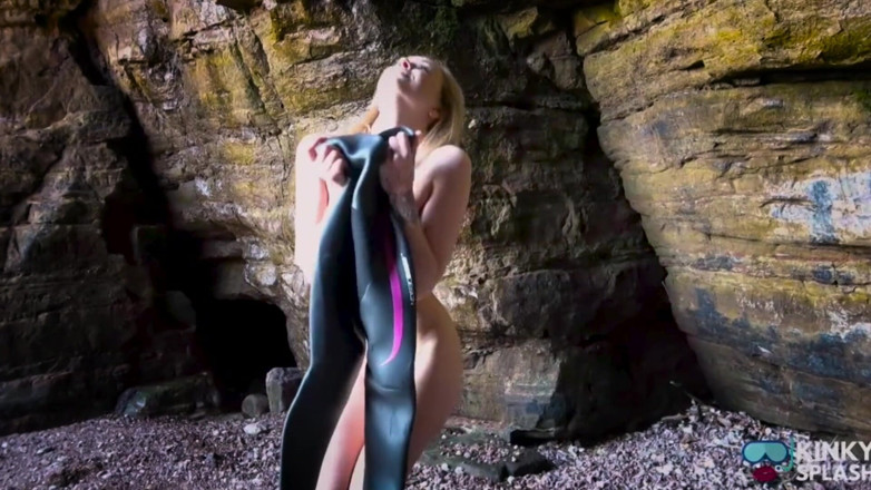 UKCuteGirl Lucy Lauren: Shiny Rubber Wetsuit Tease in Private Cave