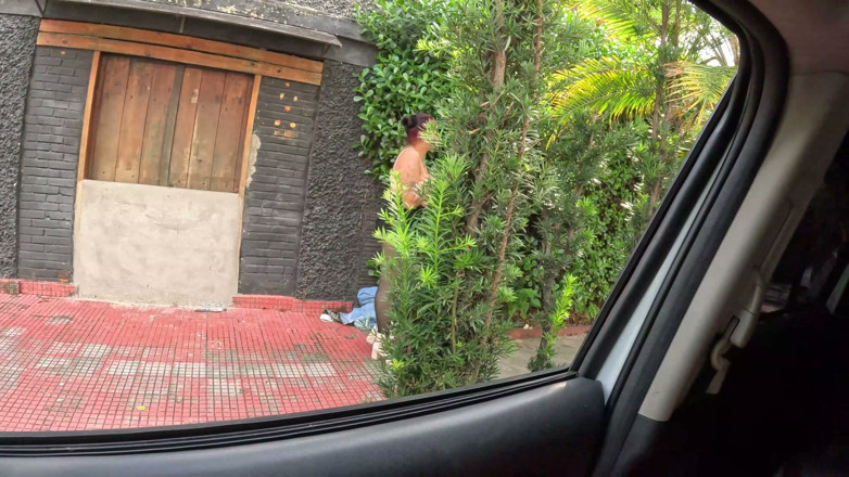 Binho Ted: Mc Beka Hit the Streets of São Paulo, Showing off...