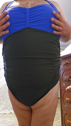 Swimsuit cd: Plavky s amatérským dokovacím, dildo zábavou a mrdkou