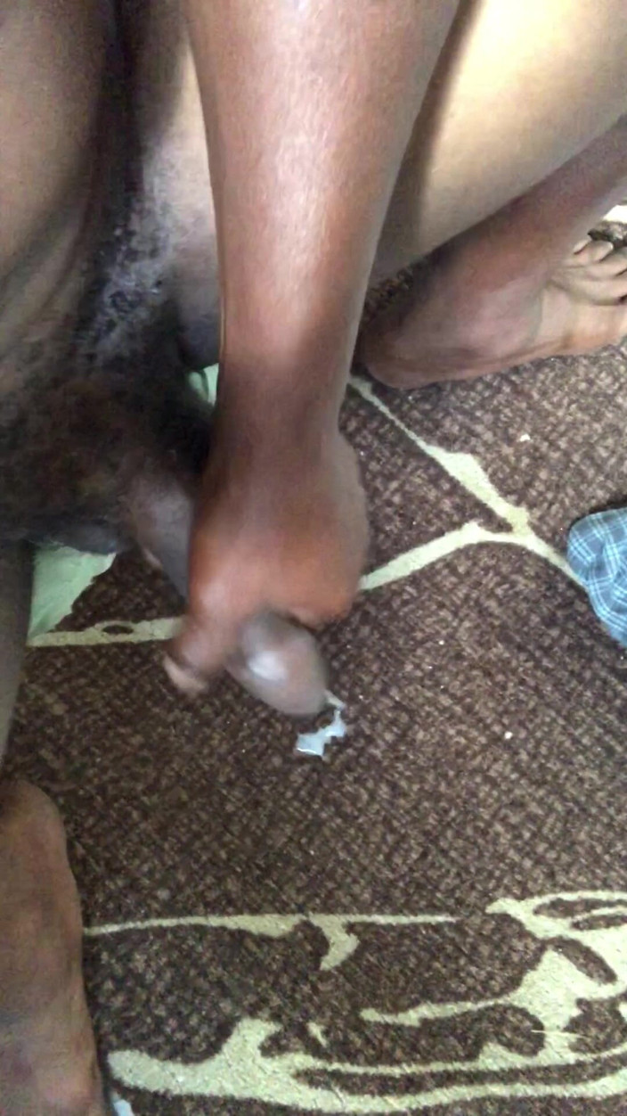 Short bean: Ngocok kontol cocky cooling