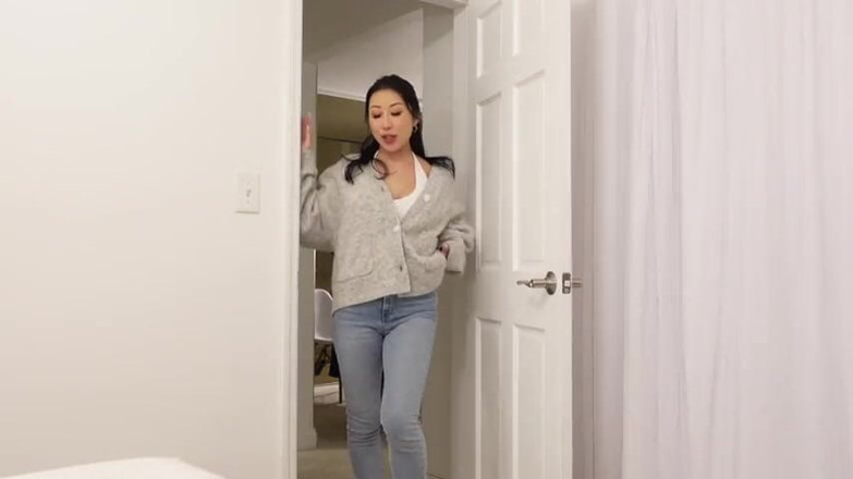 Nicole Doshi: JOI your girlfriend begs for your attention