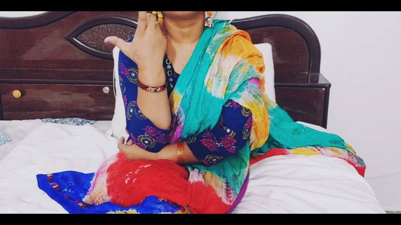 Hotty Jiya Sharmaa: Devar chegou em casa e fode o sexo indiano com...