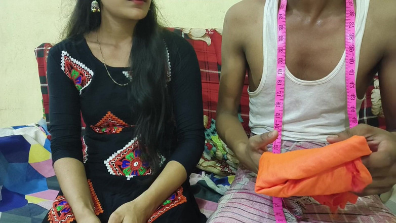 Your kavita bhabhi: The Tailor Came to the House and Fucked the Sister-in-law...