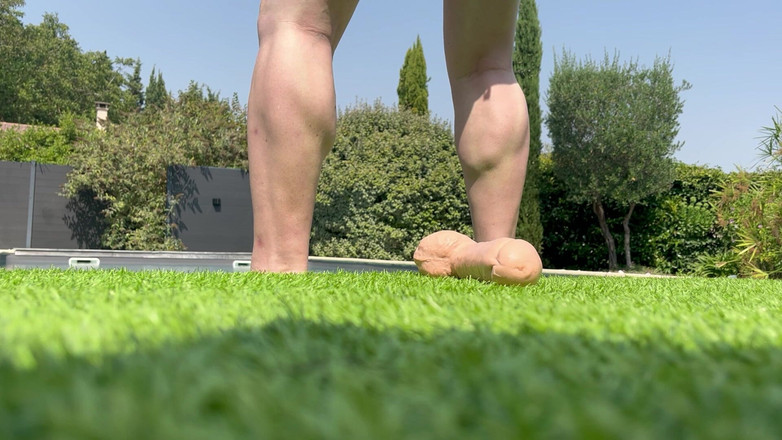 Gina World: Big Dildo