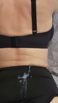 Scopata in mutandine a vita enorme - fashion fetish E37 - milf stella