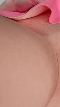 Gorąca masturbacja dildo - przyjemność z bliska z moją ukochaną zabawką