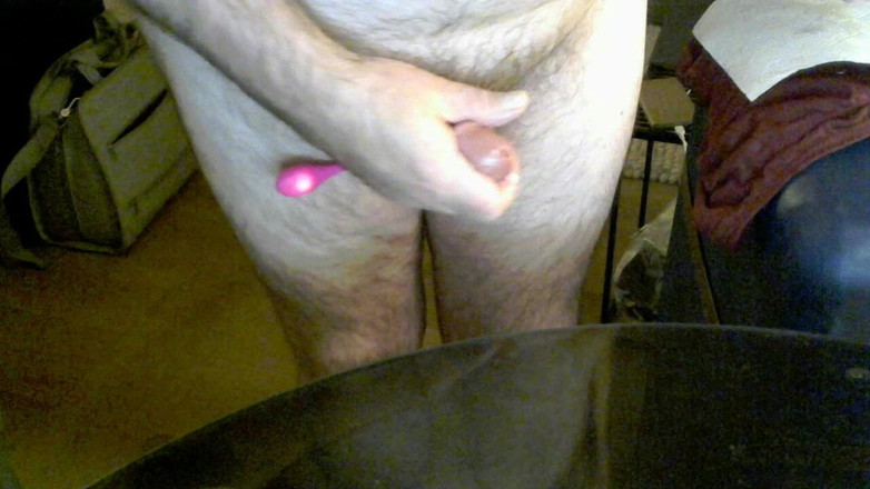 Coach Karl dude lodge: El entrenador Karl hace un lío en la mesa