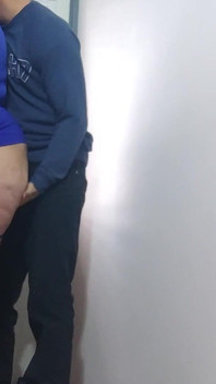 İri güzel üvey anne farklı tadını çıkarıyor, sadece ağır çekimde hayranlar