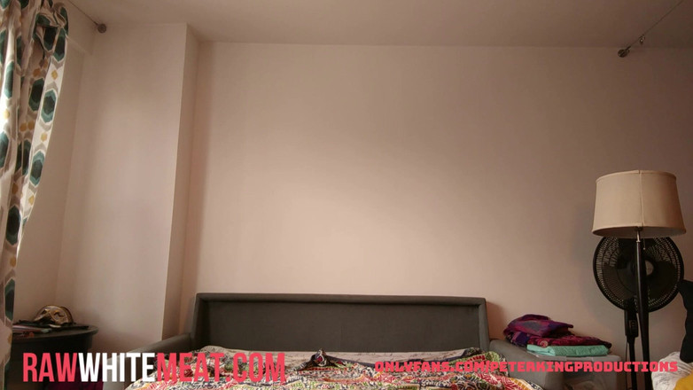 Raw White Meat: 怀孕的阿拉伯胖美女需要白色精液 bts