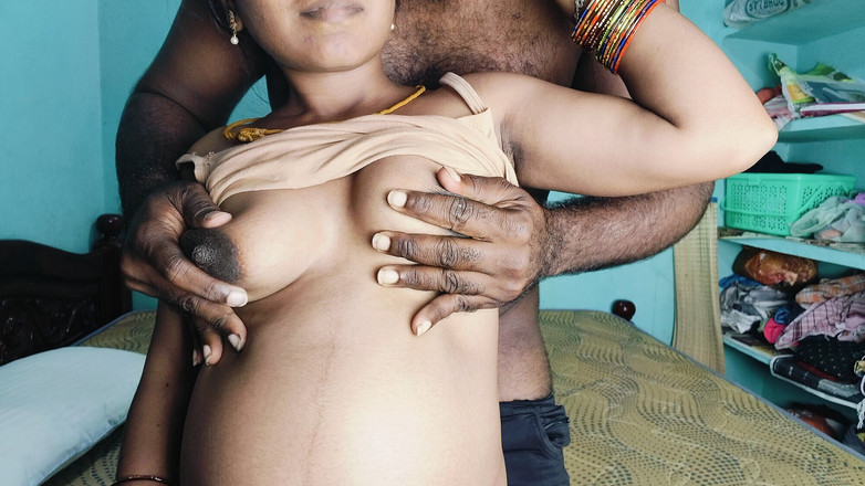 Vijay002: Tamilisches mädchen fickt doggystyle-position.